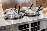 Bain-marie et couvercles