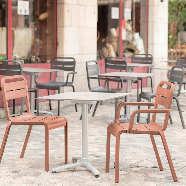 Chaise avec bras Cannes - Terra Cotta (Rouge)