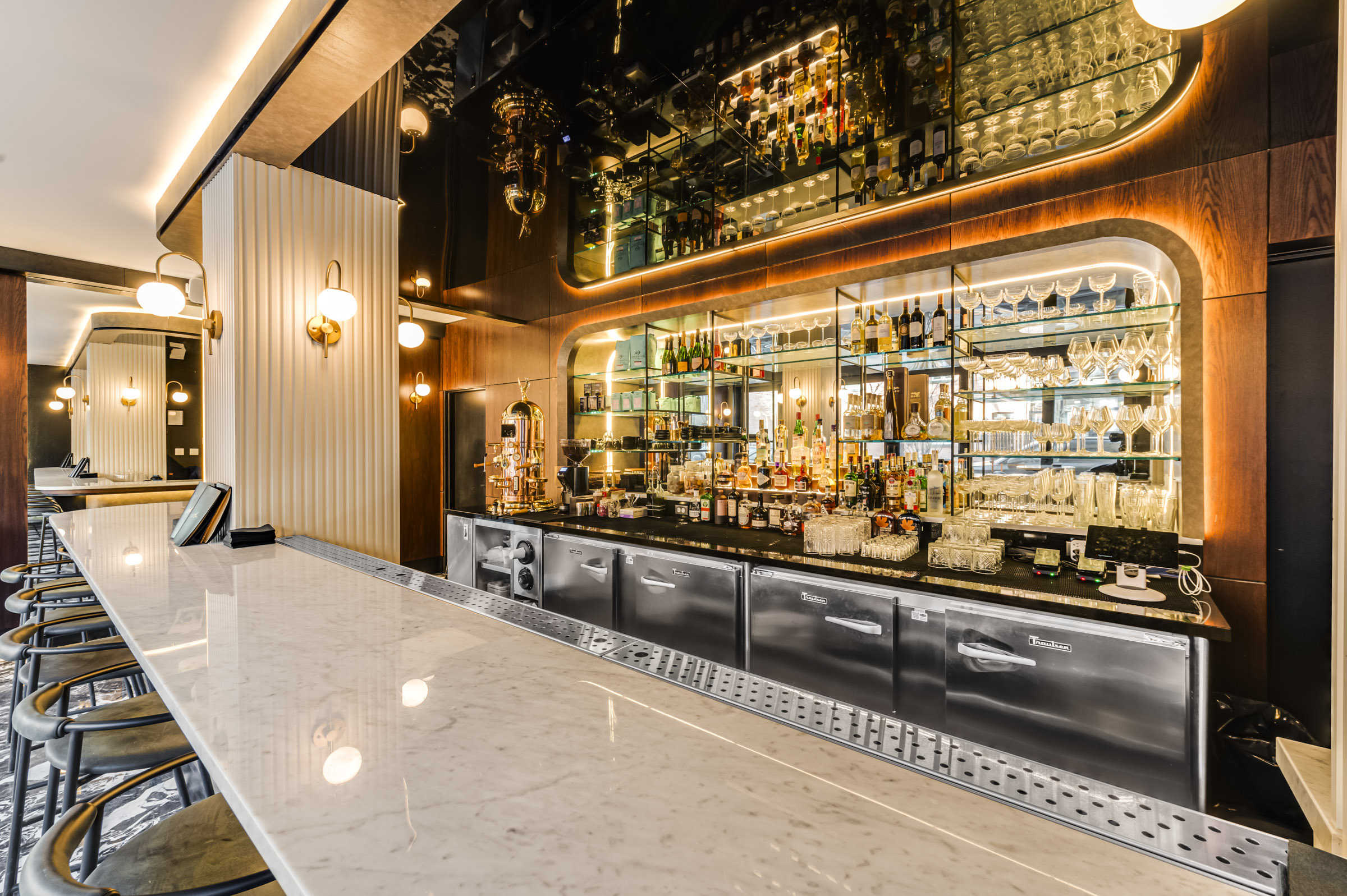 Ava - Espresso & Cocktails - Montréal