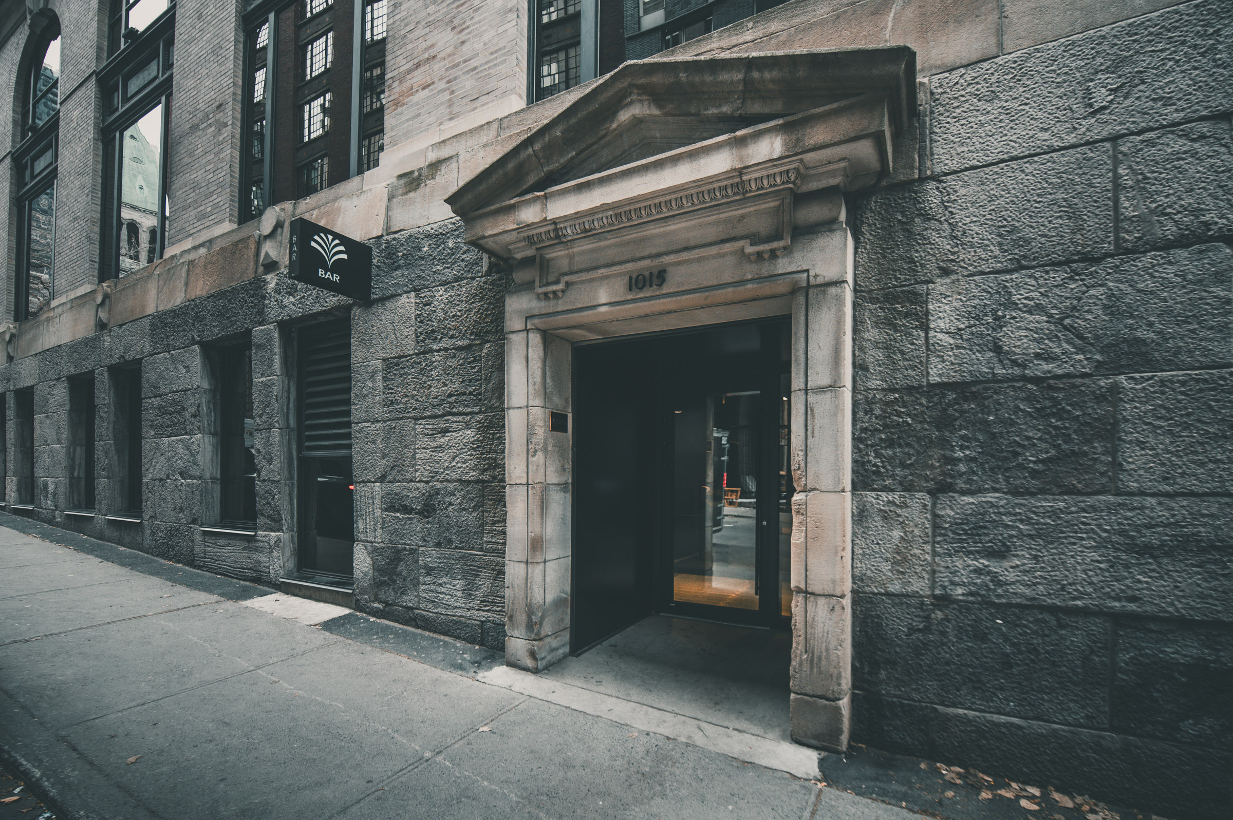 Le Mal Nécessaire Bar Montréal