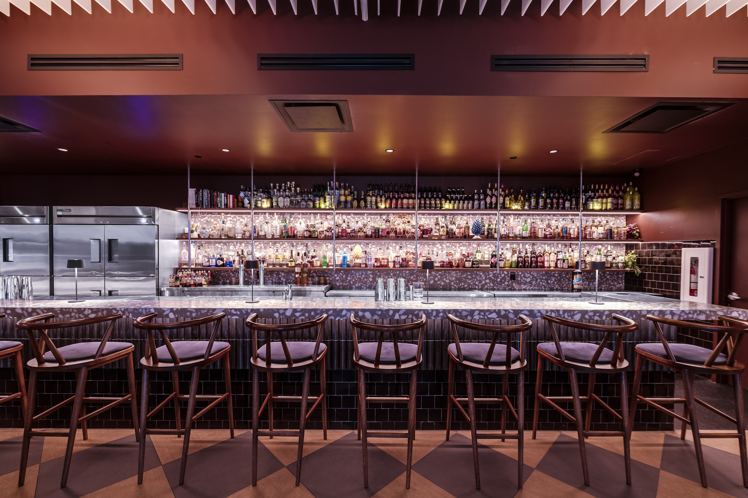 Le Mal Nécessaire Bar Montréal