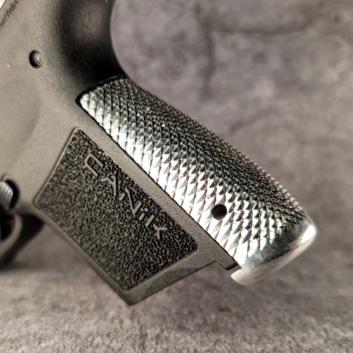 アクセサリー mand Canik MC9 (Original) Backstrap - Alum - Shiny - Taylorfreelance