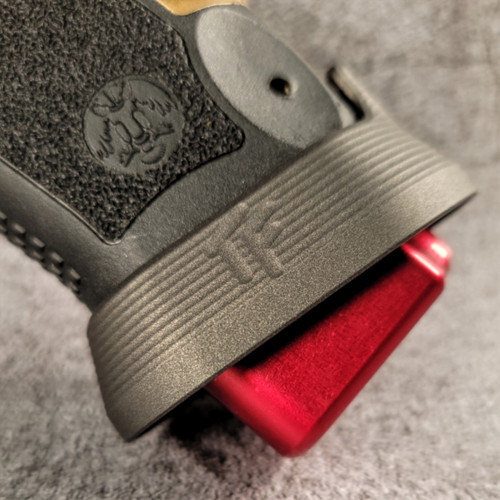 Sig P365 Xmacro +4 Basepad - Alum - Red - Taylorfreelance
