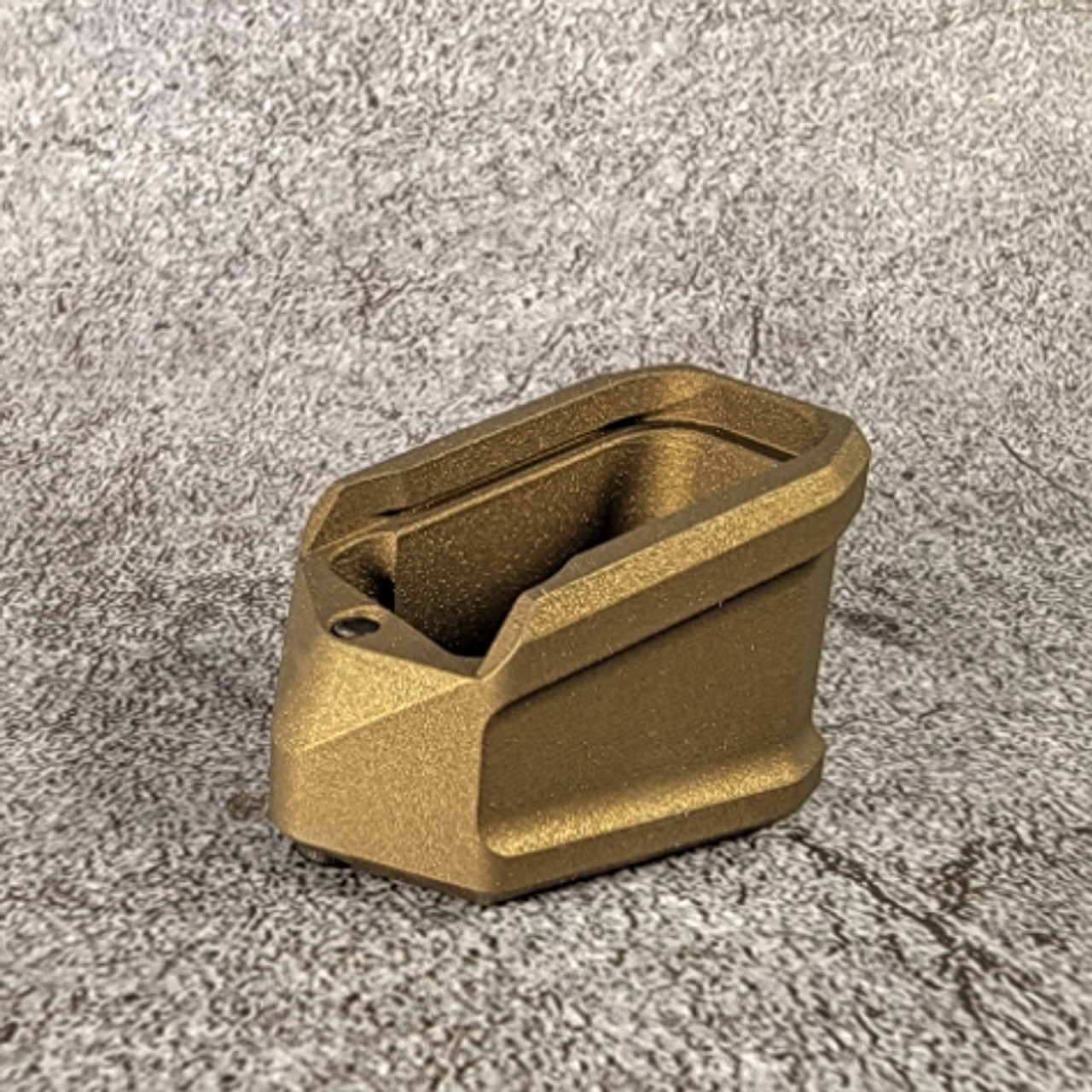 Sig P365 Xmacro +4 Signature Basepad - Brass - Burnt Bronze