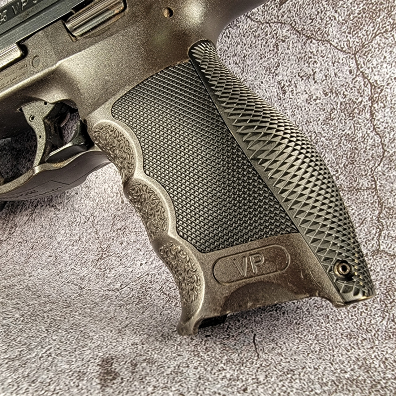 HK VP9 Grip Panel - LEFT - Large - Brass - Black - Taylorfreelance