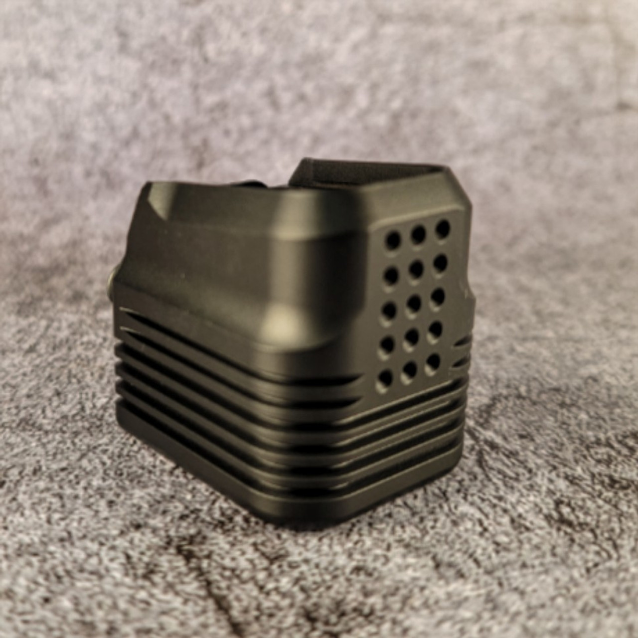 Walther PPQ /PDP Compact +6 Basepad w/spring - Brass - Black Walther PPQ /PDP Compact +6 Basepad w/spring - Brass - Black