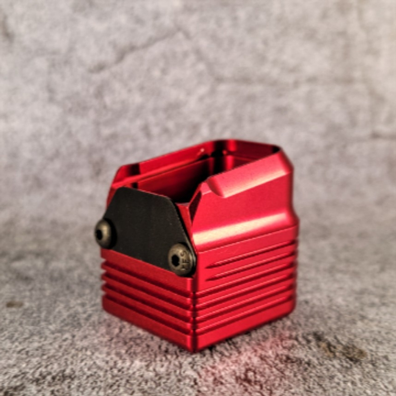 Walther PPQ /PDP Compact +6 Basepad w/spring - Alum - Red Walther PPQ /PDP Compact +6 Basepad w/spring - Alum - Red