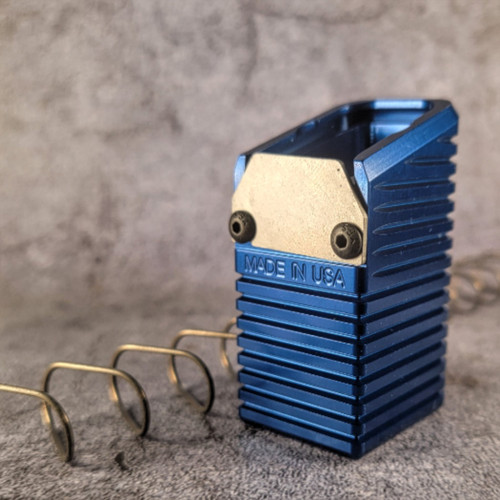 41+1 Basepad w/spring for Glock - Blue