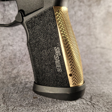 SIG 365 XMacro - Backstrap - Medium - Brass - Shiny - Taylorfreelance