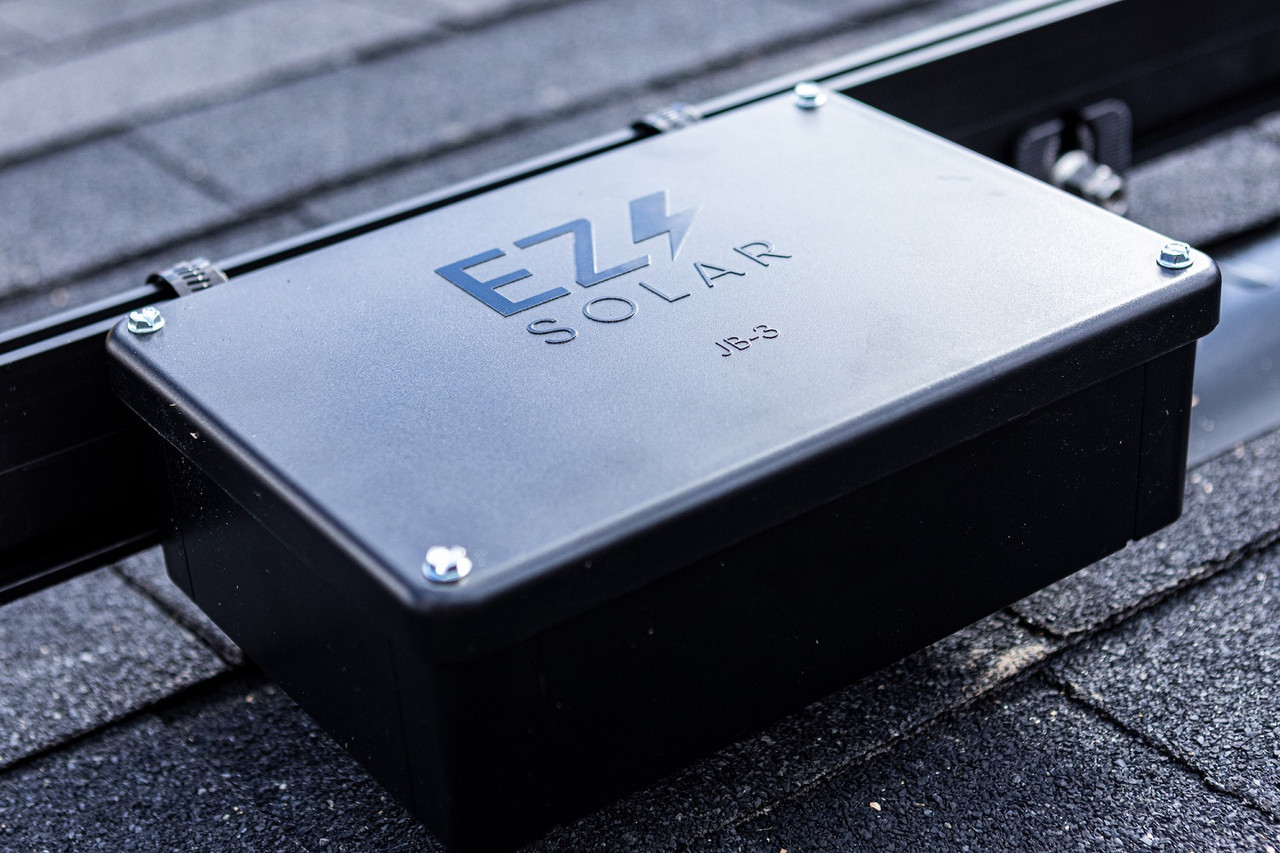 Stellavolta: EZ Solar JB-3 Rail Mount or Pole Mount Junction Box