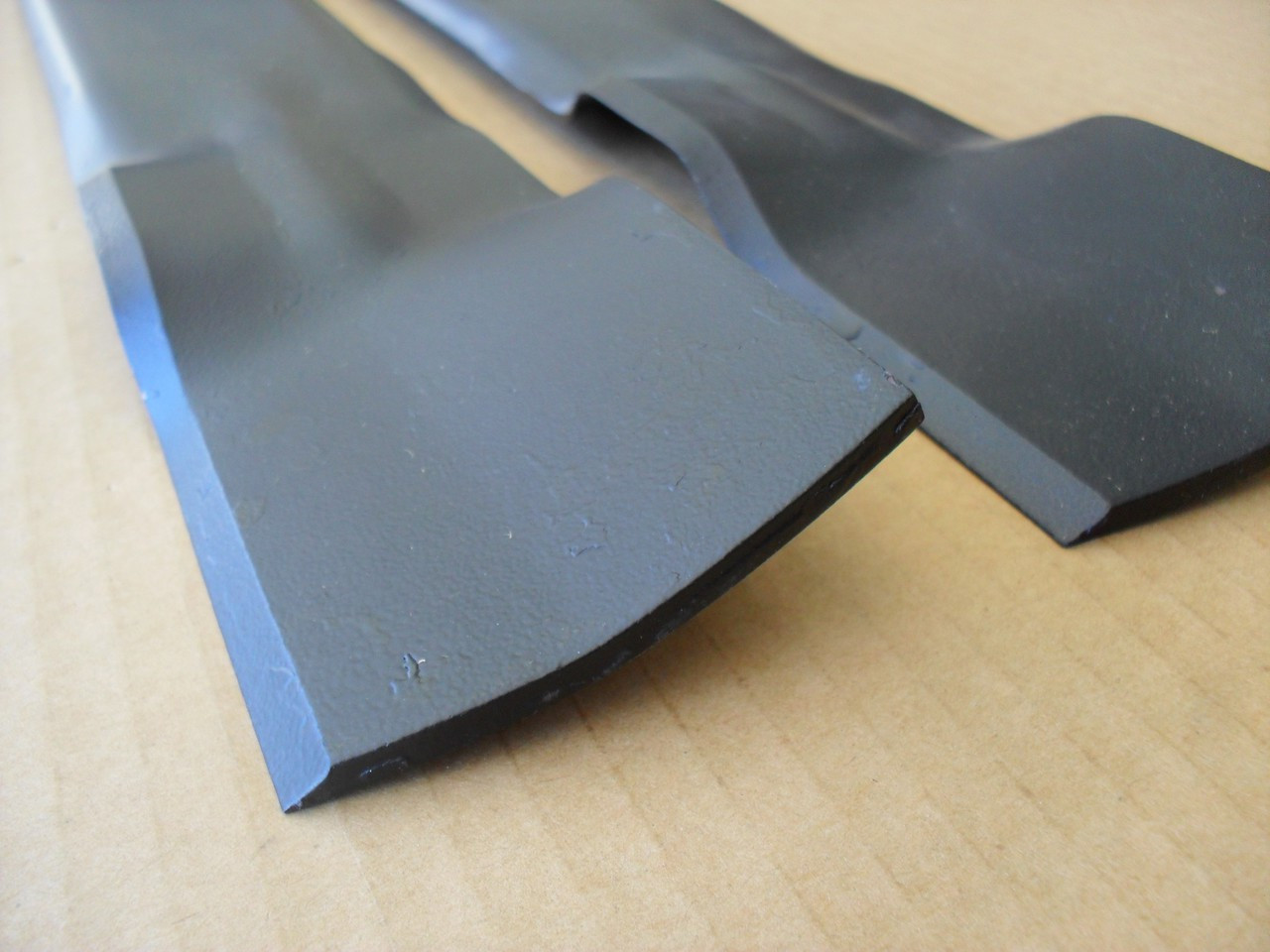 Mulching Blades for John Deere 42" Cut 102 115 LA125 135 D100 D110 D120D D130 LA100 LA110 LA120 X110 X120 LA105 LA115 LA135 Z225 AM137328 AM137333 AM141033 GM149625 GX21694 GX22151 GY20850 M149422 Mulcher