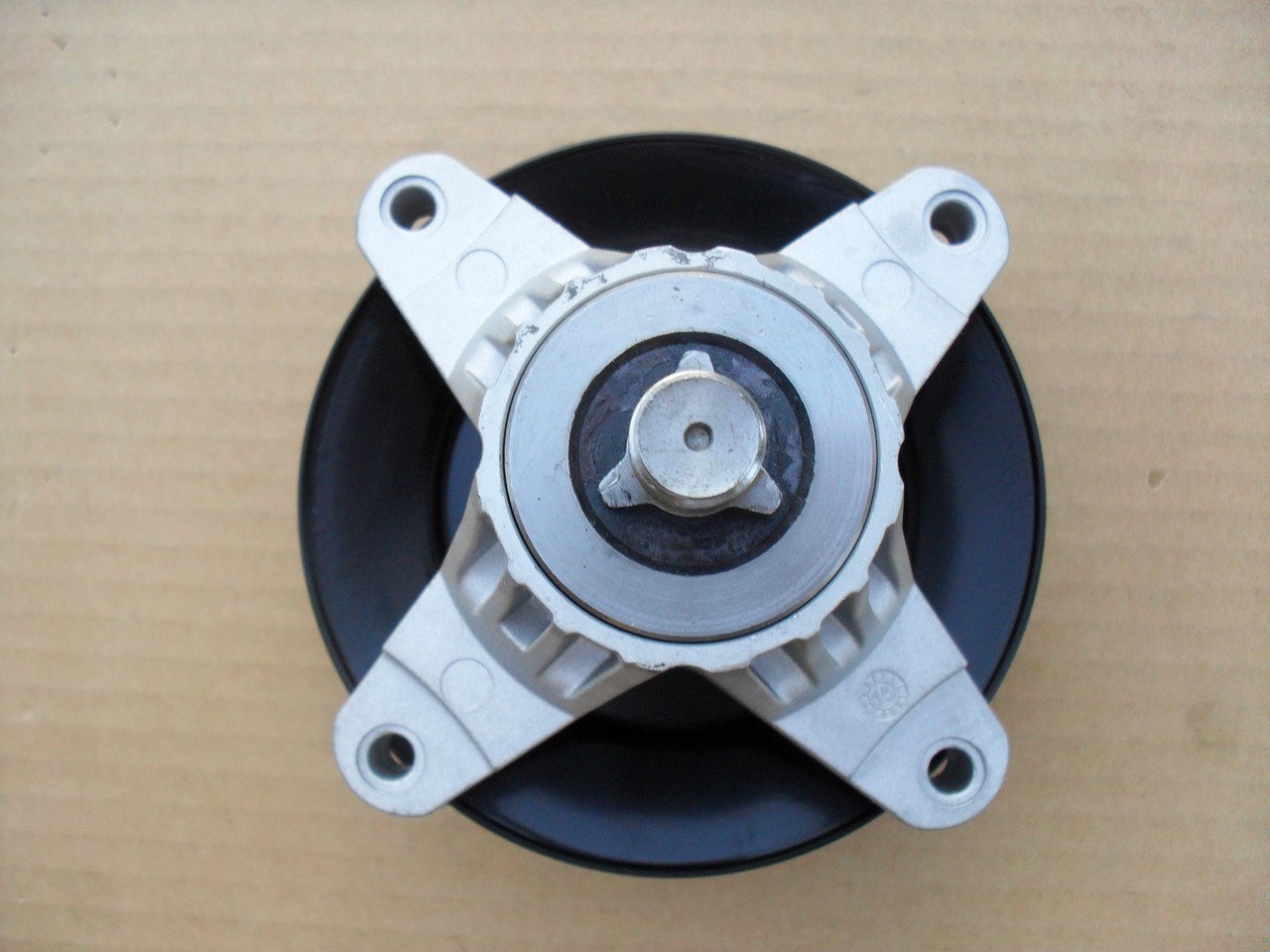 Deck Spindle for Cub Cadet LTX1050, LTX105KH, LTX1050KW, 50" Cut 618-05016, 918-04825B, 918-05016 Includes Pulley