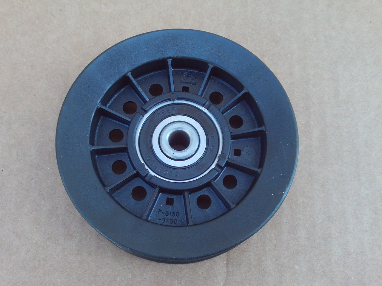 Flat Idler Pulley for Cub Cadet 1300 1405 833E 833R 933E 933R 1756151 ID: 3/8" OD: 4" Height: 1-1/8"