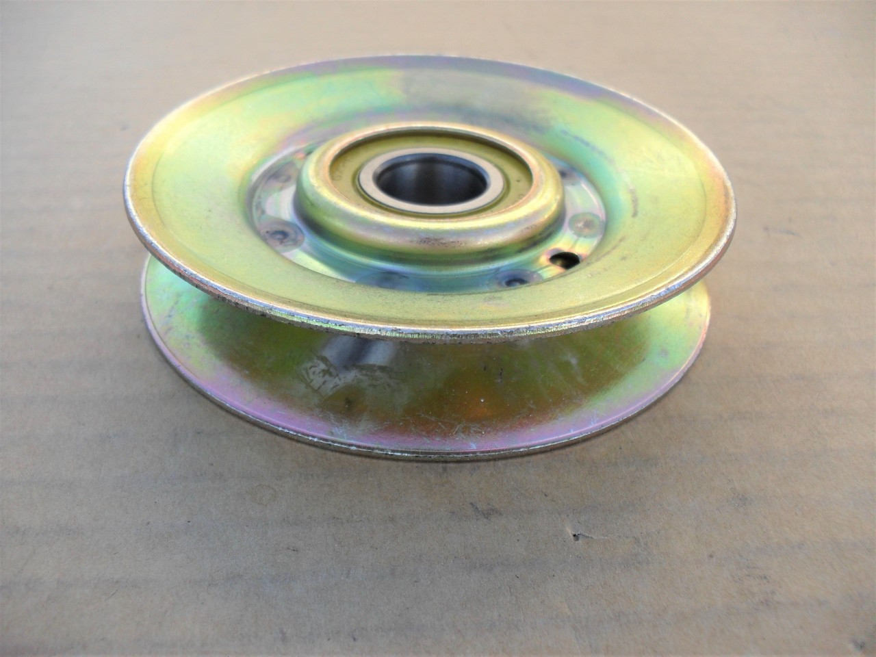 Idler Pulley for John Deere 737, 757, 777, 797, ZTrak, AM118447 Z Trak, OD: 3-3/4", ID: 11/16", Height: 7/8"