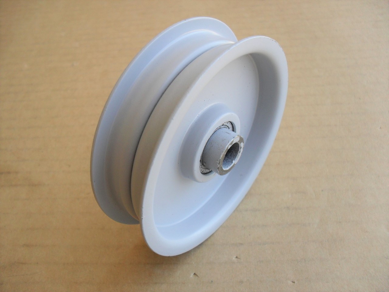 Idler Pulley for Hahn 27824, 451179 Made In USA Height: 7/8" ID: 3/8" OD: 3-1/8"