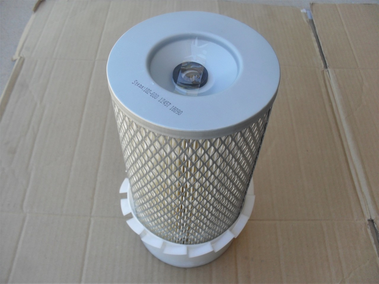 Air Filter for Kubota KH060, KH070, KH090, KH101, KH120, KH130, KH151, KH170, KH170L, KH18, KH18L, KH191, KH20, KH28, KH28L, KH90, KH90H, KHK151, KX121, KX121-2, 1560611081, 1576311081, 1943311080, 1943311081, 7000011080, 7000014555, 7000014655