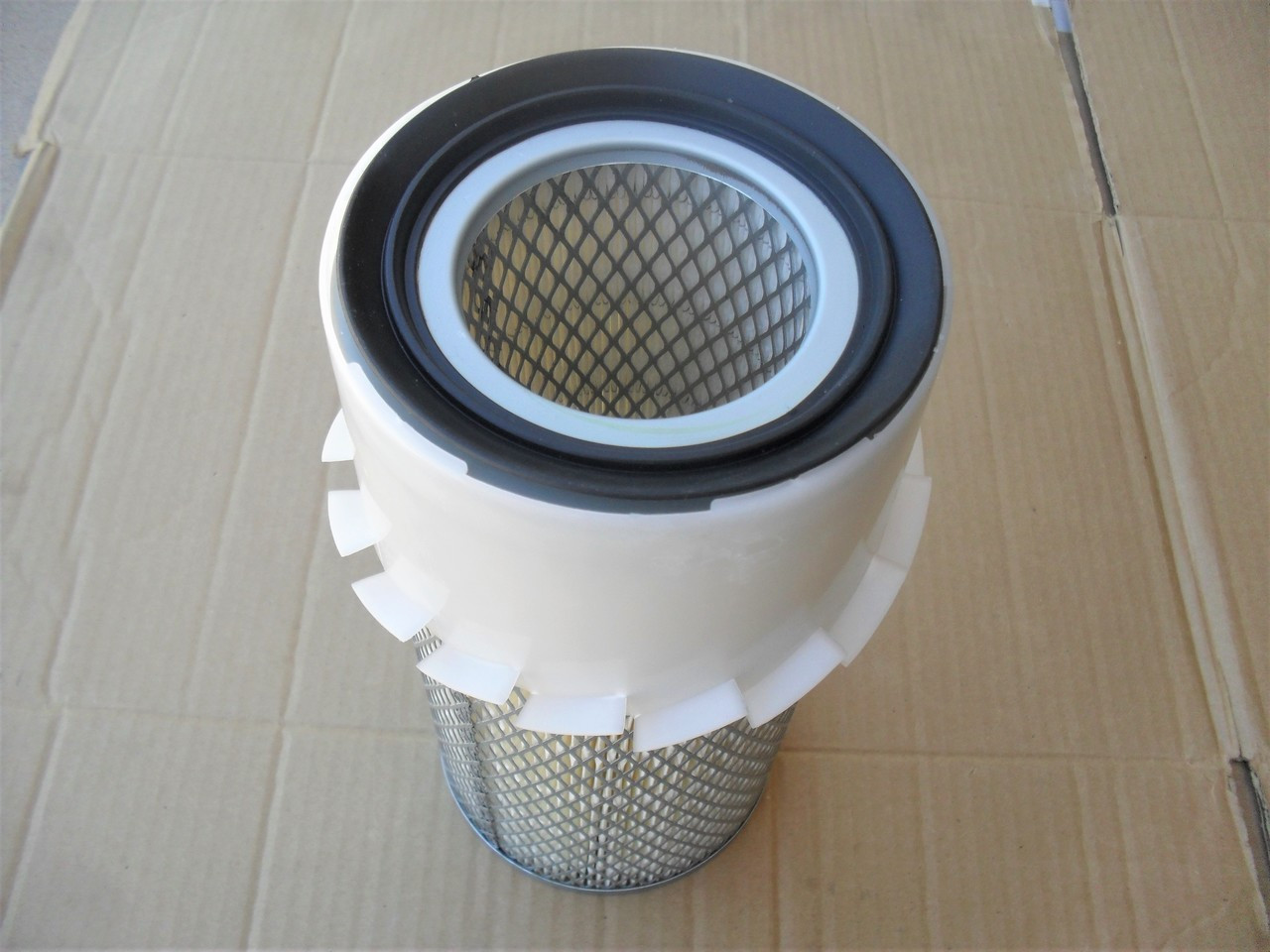 Air Filter for Kubota KH060, KH070, KH090, KH101, KH120, KH130, KH151, KH170, KH170L, KH18, KH18L, KH191, KH20, KH28, KH28L, KH90, KH90H, KHK151, KX121, KX121-2, 1560611081, 1576311081, 1943311080, 1943311081, 7000011080, 7000014555, 7000014655