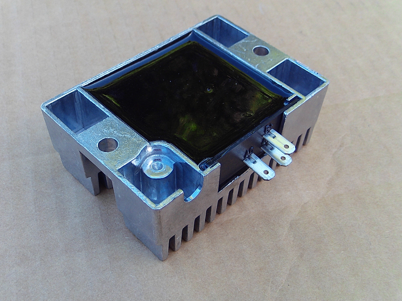 Voltage Regulator for Kohler K181 K301 K321 K582 237335 2540322S 4140306S 25 403 22-S 41 403 06-S