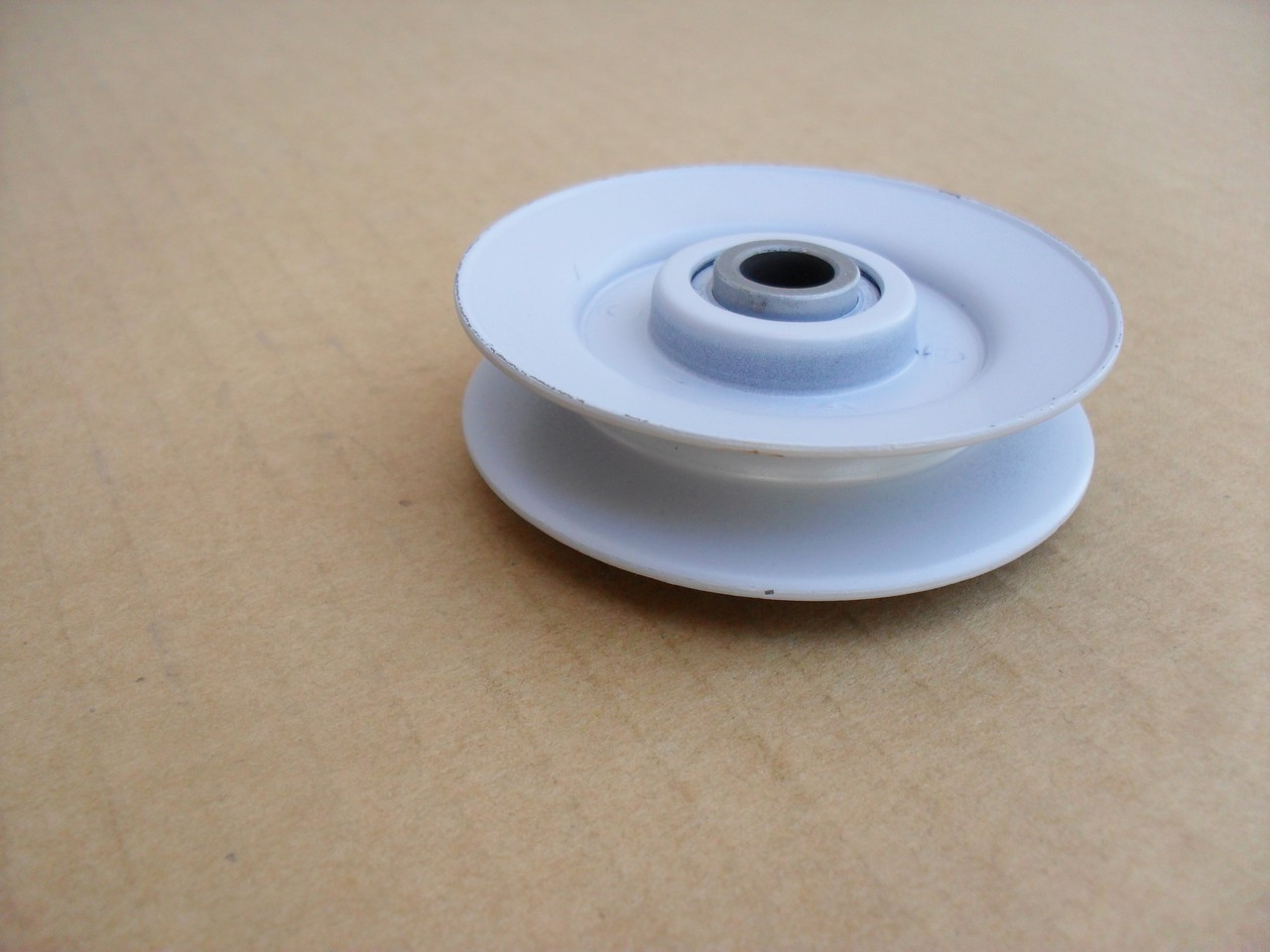 Idler Pulley for MTD 756-0166, 756-1035, 756-1035A, 756-166 Height: 5/8" ID: 3/8" OD: 2-5/8" Made In USA