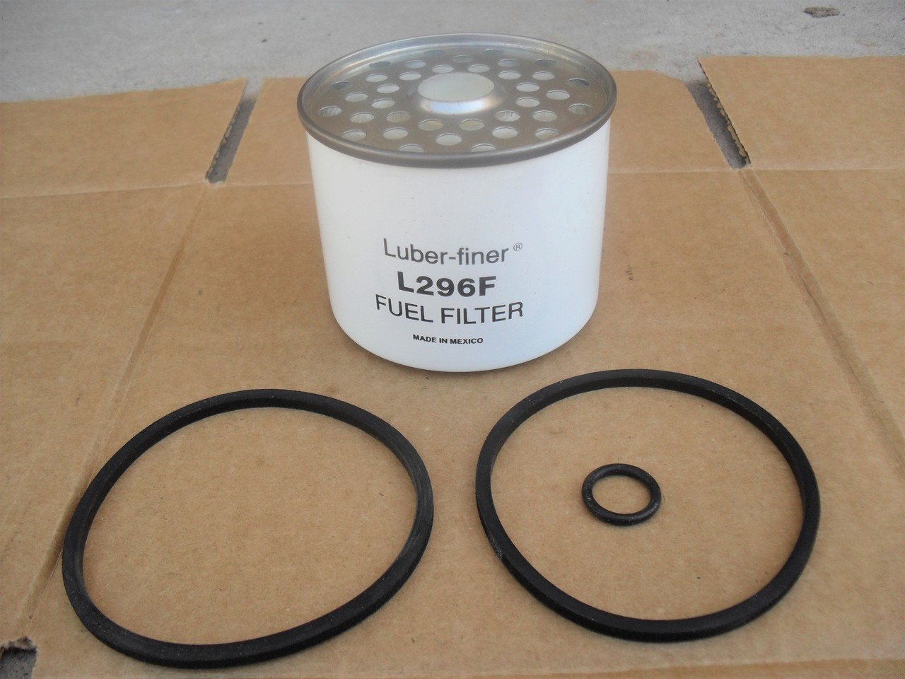 Fuel Filter Fits John Deere 380 350B 350 3300 3120 310B 310A