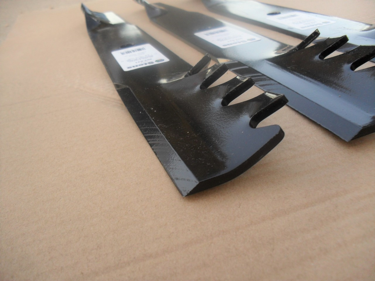 Mulching Toothed Blades for Giant Vac 61" Cut 0788 mulcher, tooth