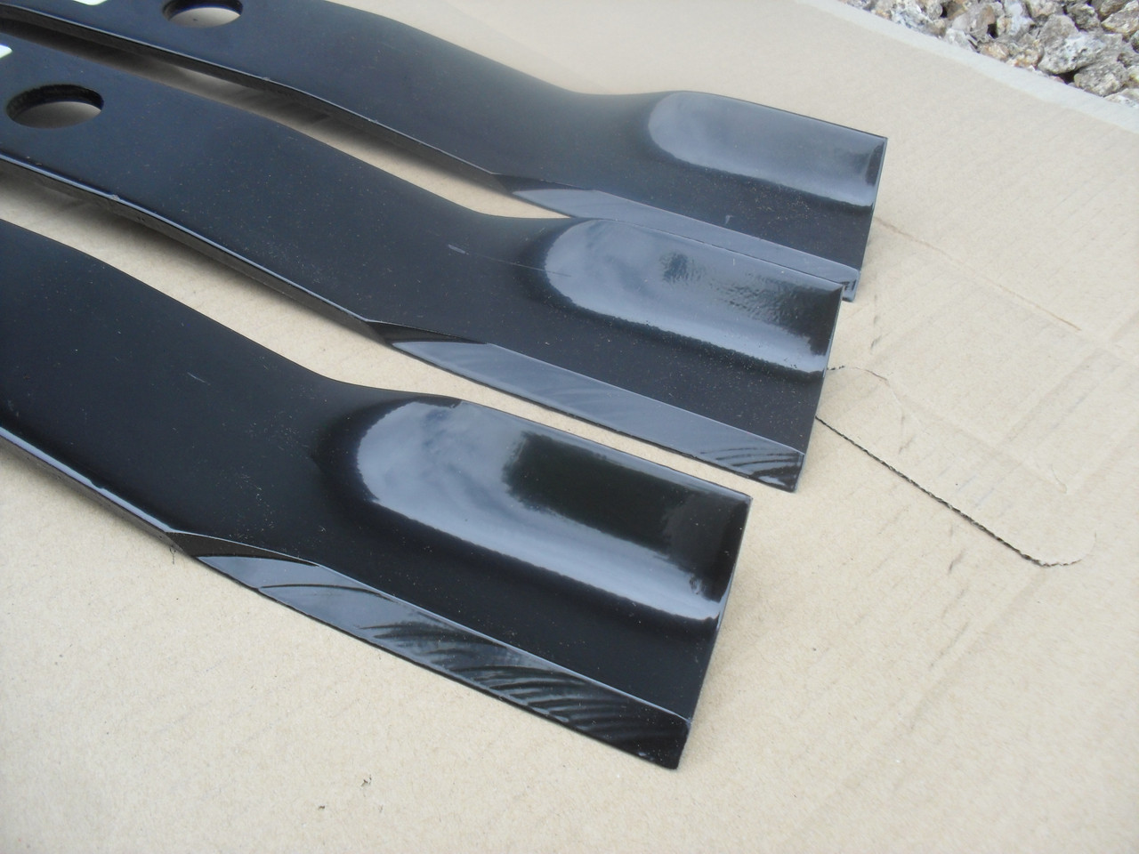 Blades for Kubota ZD21, ZD25, ZD28, ZD323, ZD326, ZD331, ZG327, 60" Cut