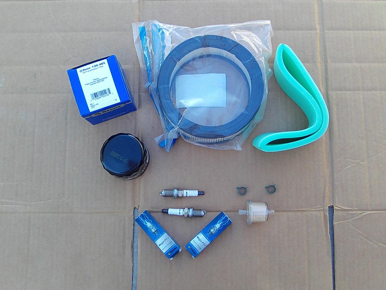 Tune Up Kit For Briggs and Stratton Vanguard V Twin 12.5 thru 21 HP 84004937 5119A 5119B air filter foam pre cleaner spark plugs oil filter fuel filter hose clamps &