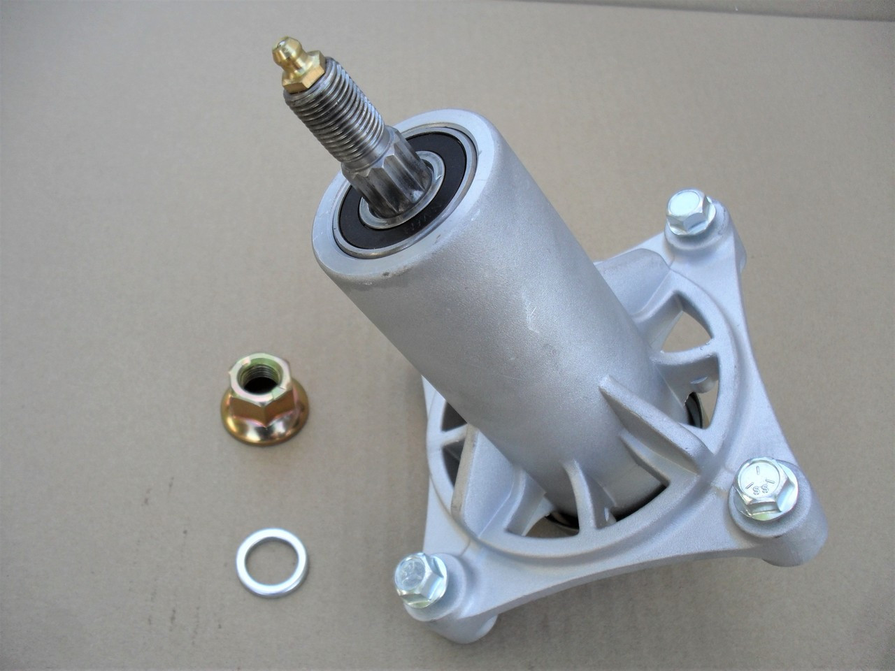 Deck Spindle for Ariens 42", 46", 54" Cut 21546238, 21546299, 21549012