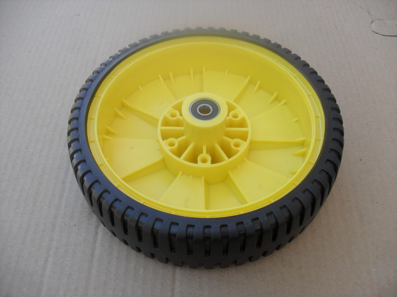 Drive Wheel for John Deere 12PB 12PC 12SB 14PB 14PZ 14SB 14SC 14SE 14SZ 14SX 14PT 14ST JA65 JX75 JE75 AM106694 AM111151 AM115137 AM115138 Self Propelled