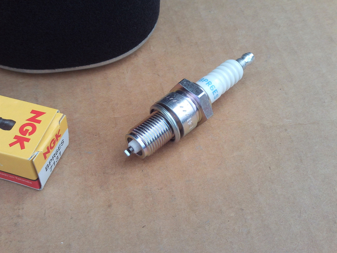 Tune Up Kit for Honda GX240, GX270 spark plug, air filter 8, 9 HP