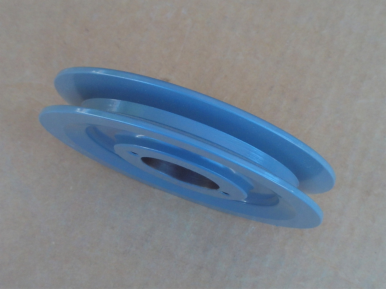 Deck Spindle Pulley for Jacobsen 32" 36" 48" 61" Cut 182237 Belt Width: 1/2" or 5/8" OD: 5-3/4"