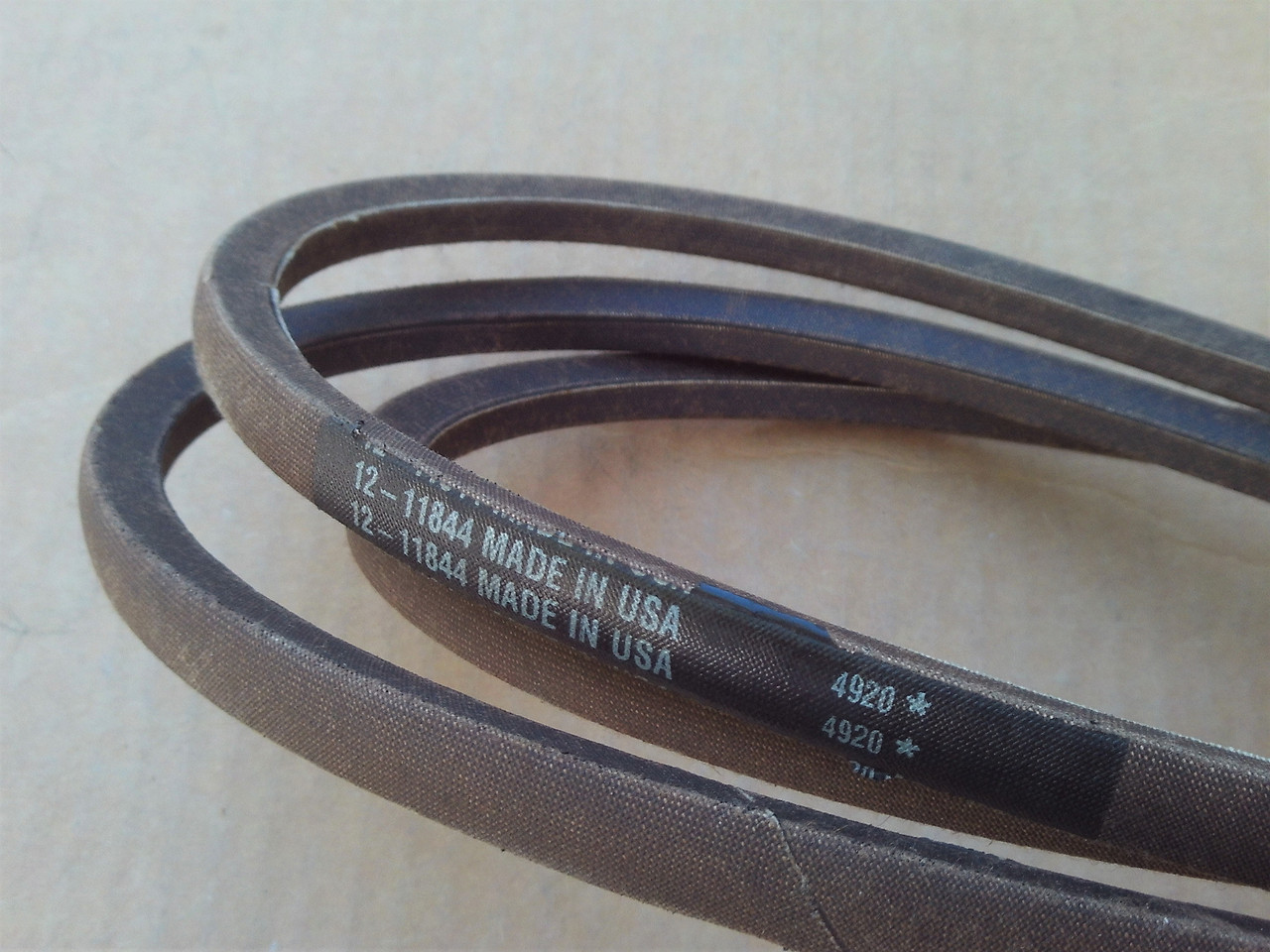 Oregon Ersatzriemen 75-710 – Für Cub Cadet Rasenmäher, Ersetzt 954-04044/754-04044, 1/2 X 135 Zoll