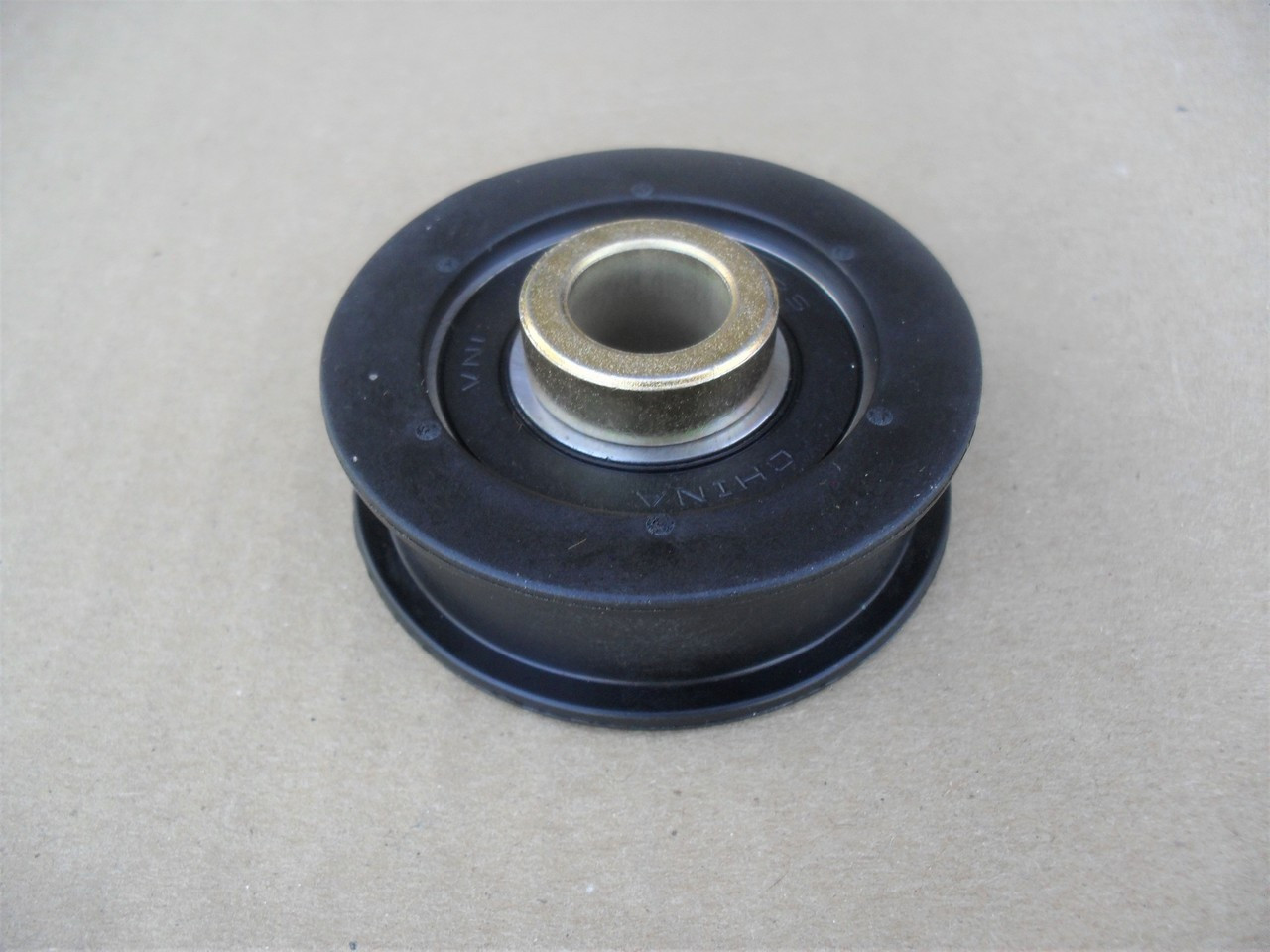 Flat Drive Idler Pulley for AYP, Craftsman, Huskee, Poulan CH65Y21, PP65R21, PR55R21, PR65M21, PR7R21, PR5HHVP, PPWT622, 166043, 532166043