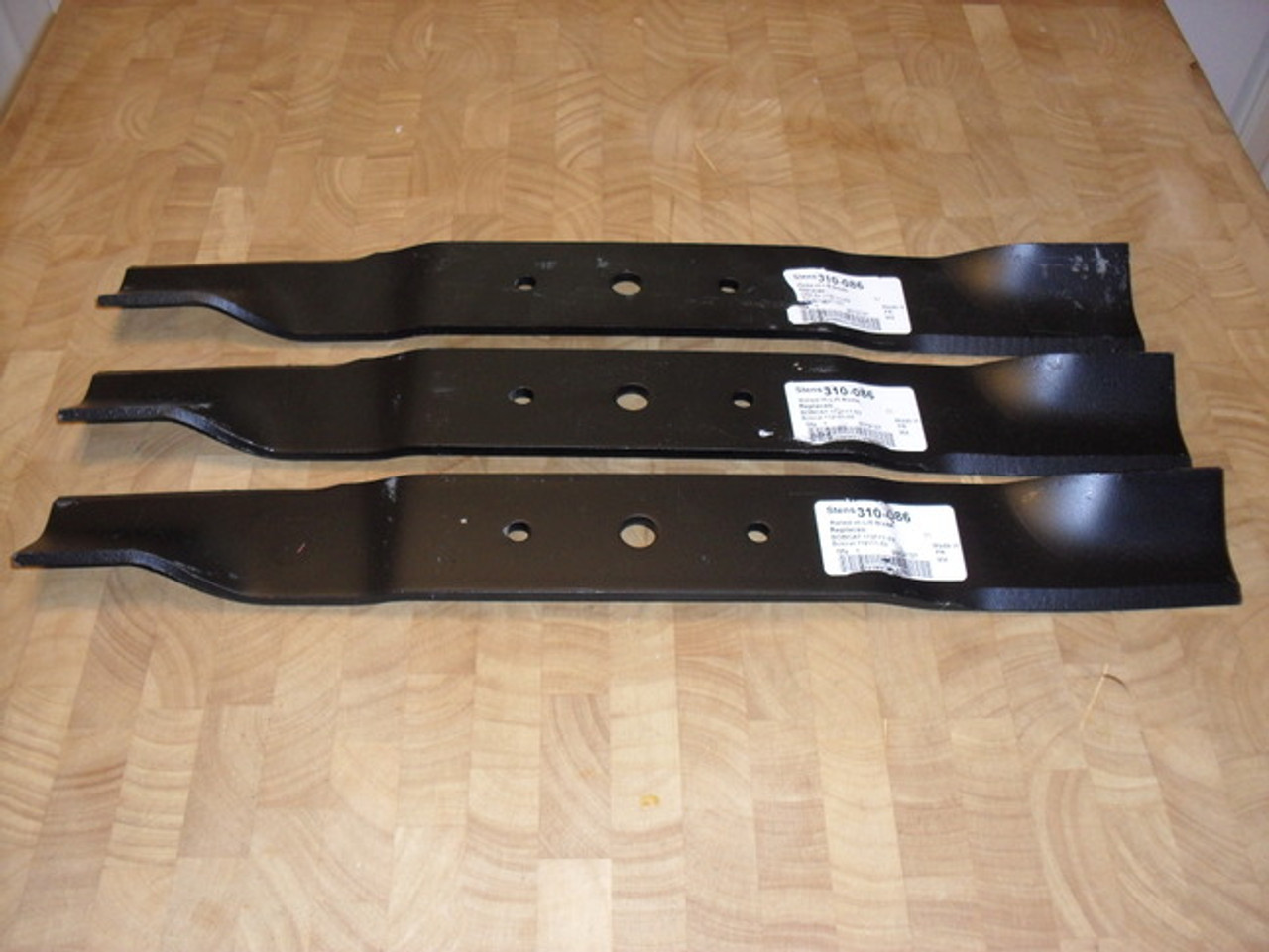 Blades for Bobcat 61 Cut 1121103 11211103 11224303 272254303 42180B 72039B WM142180B 11211 03 112111 03 112243 03 2722543 03 Hi Lift