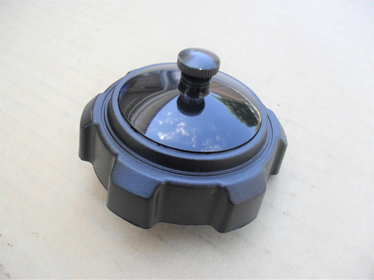 Gas Fuel Cap for Briggs and Stratton Industrial Plus, Intel 280479, 397975, 493988, 493988S, 794880B, 795027 & 7 thru 12.5 HP