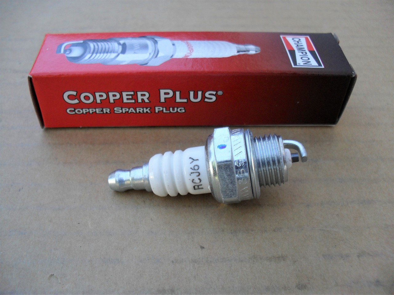 husqvarna 128ld spark plug