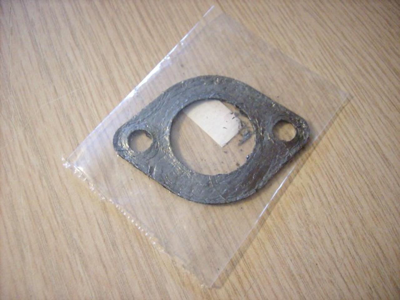 Muffler Exhaust Gasket for Briggs and Stratton 270918, 272309, 692237 for 5 HP and others