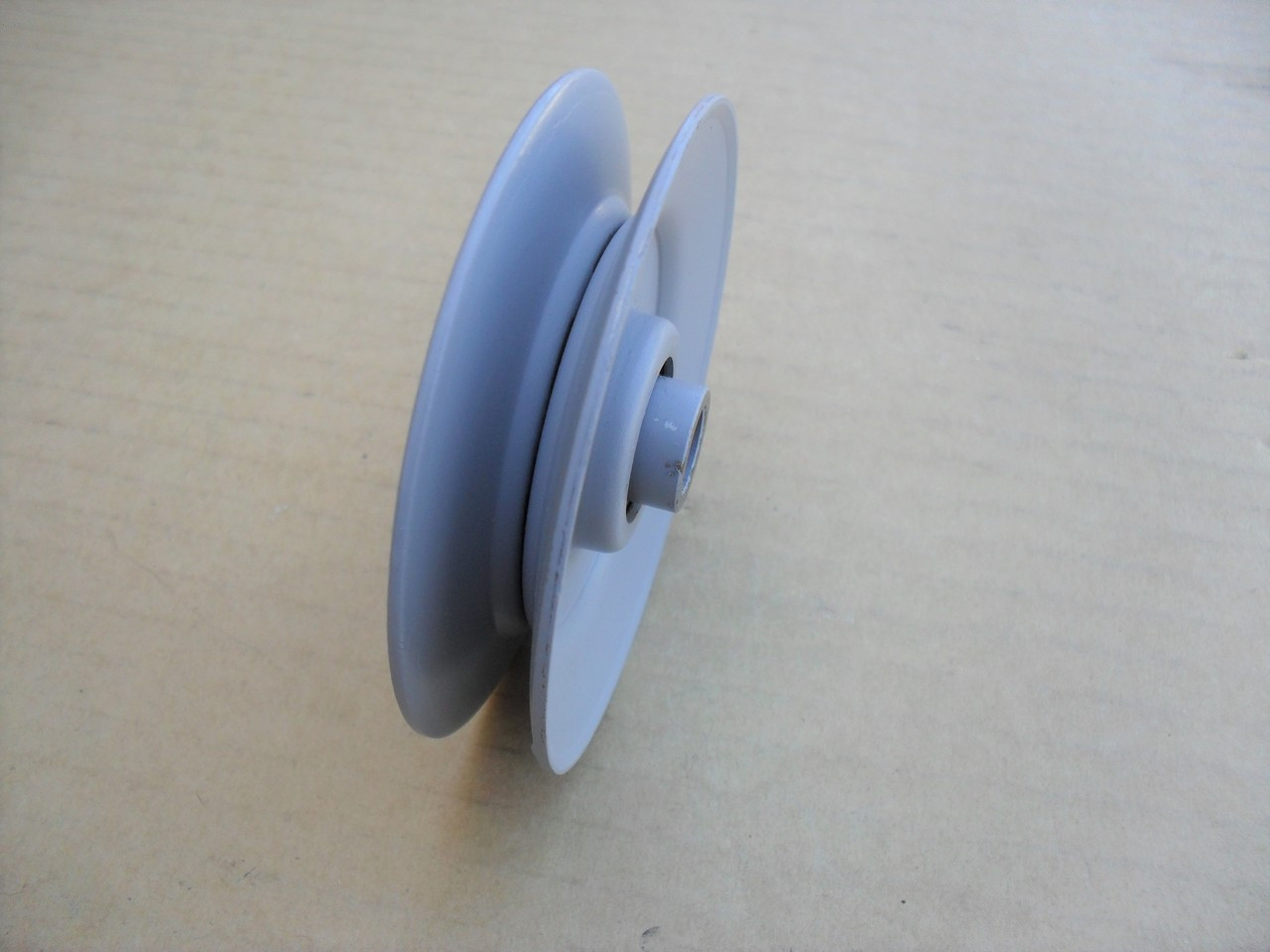 Idler Pulley for Snapper 18288, 7018288, 7018288YP, 1-8288, Made In USA, Height: 5/8" ID: 3/8" OD: 3-1/16"