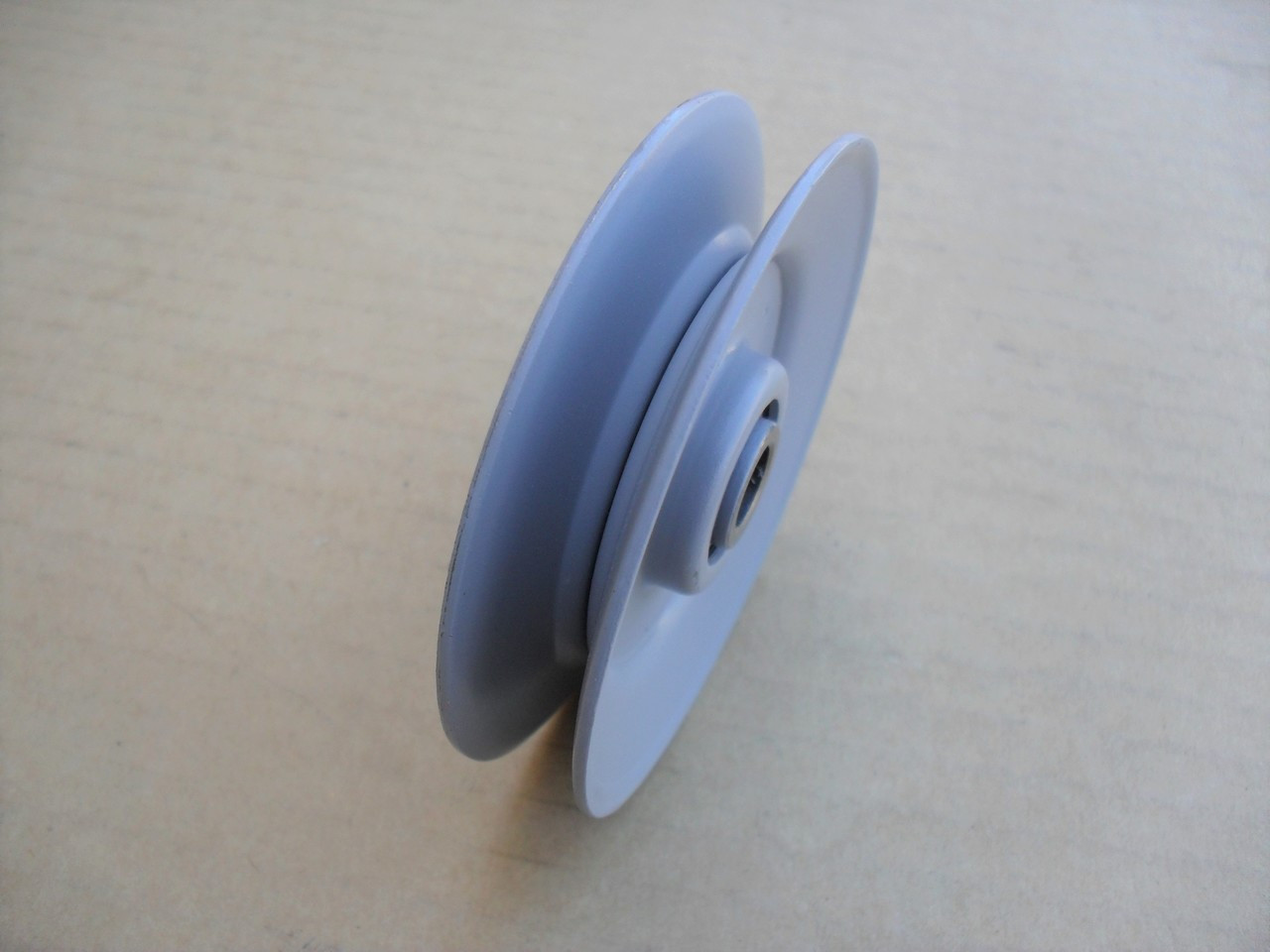 Idler Pulley for Case C17213, Made In USA, Height: 5/8" ID: 3/8" OD: 3-1/16"