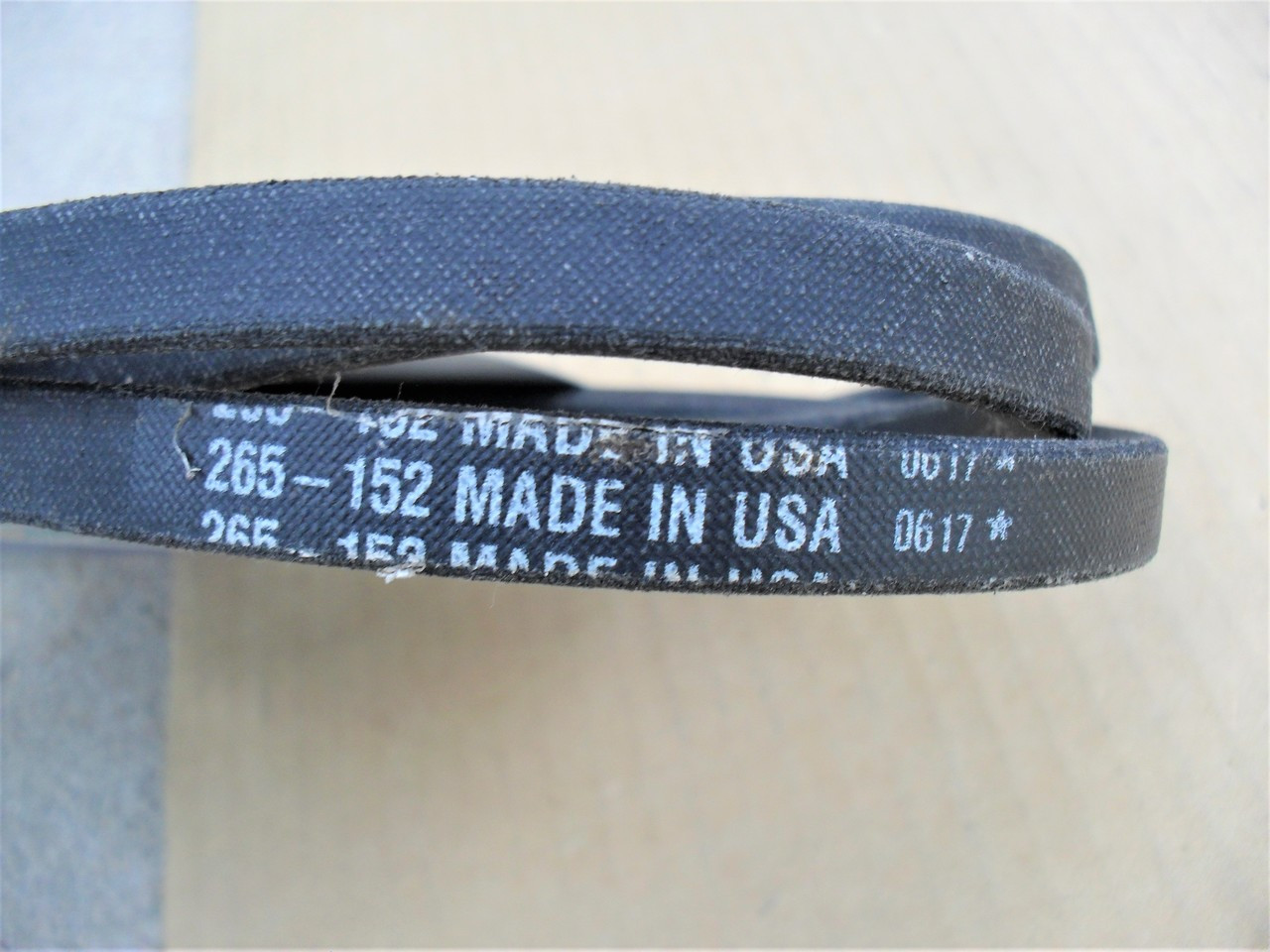 Deck Drive Belt for Husqvarna 2042LS, 2246LS, GTH2654, LT140, YT160, YTH1542, YTH2348, 532130969