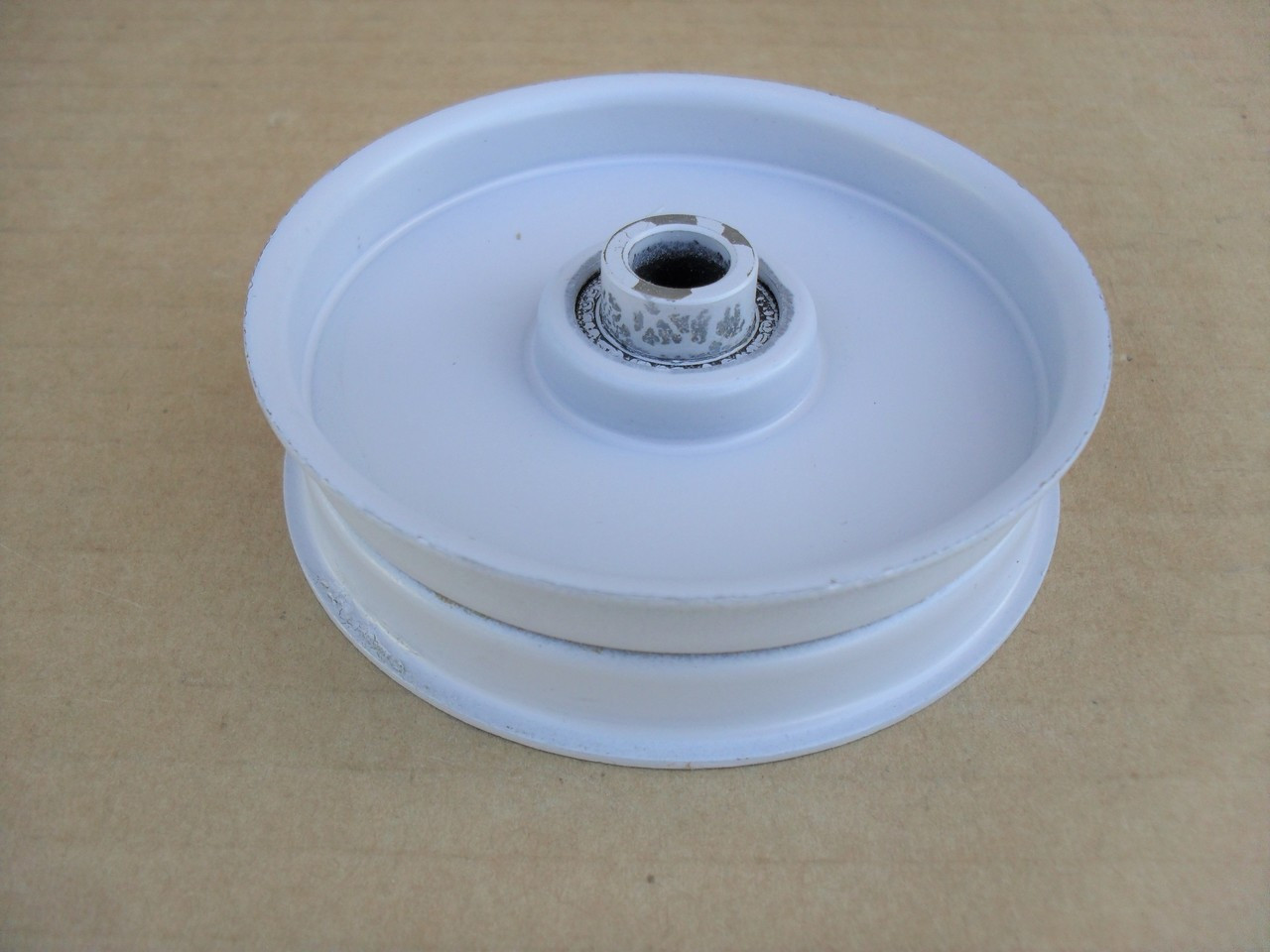 Idler Pulley for Ariens LT832, 07312700 ID:3/8" OD:3-1/4" Height:7/8"