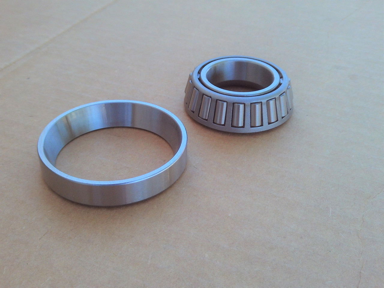 Bearing With Race for Ariens 05404600, 05404700