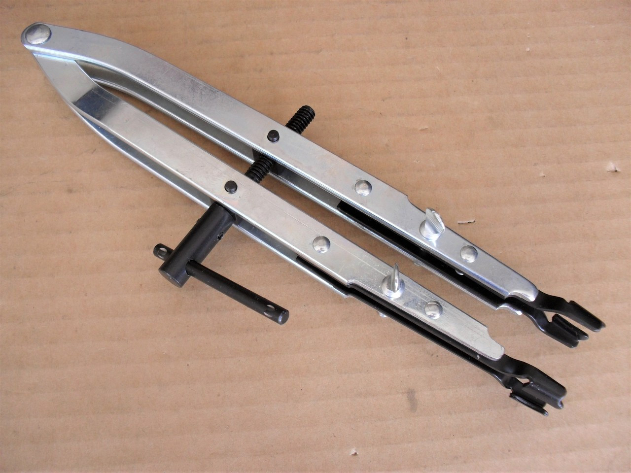 Valve Spring Compressor Tool for Kohler, Tecumseh and many other small