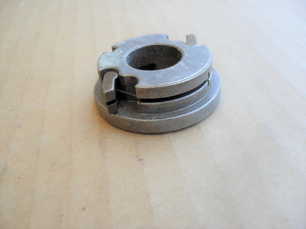 Left Drive Wheel Ratchet Gear for Honda 21" Cut Self Propelled 23520B5803 23520VB5801 23520VB5803 23520-B5-803 23520-VB5-801 23520-VB5-803