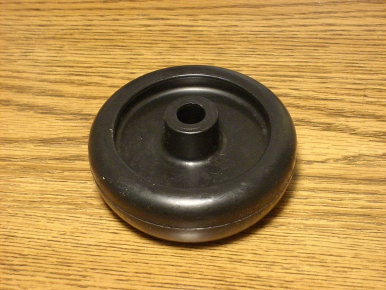 Deck Roller Wheel for John Deere 30" Cut M89339