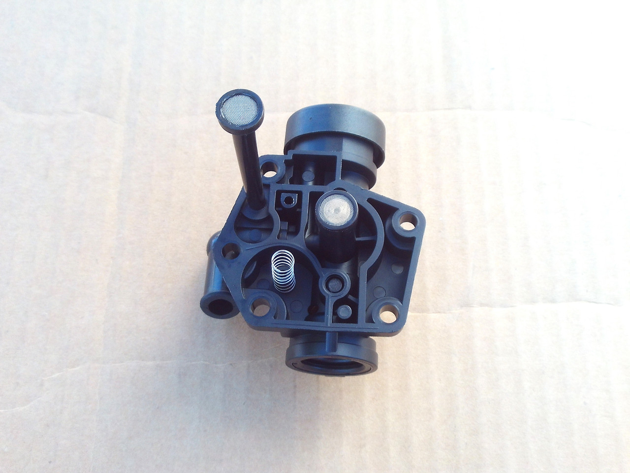 Carburetor for Briggs and Stratton Quattro, Sprint, Classic 795477 498811 795469 794147 699660 &