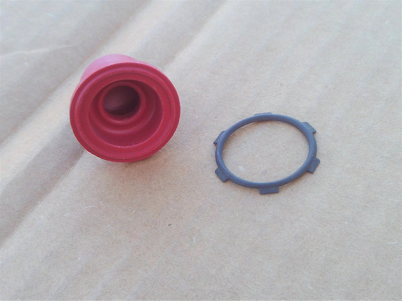 Carburetor Primer Bulb for Tecumseh VLV126 VLV50 VLV60 VLV65 VLV66 TVS90 36045 36045A 640259