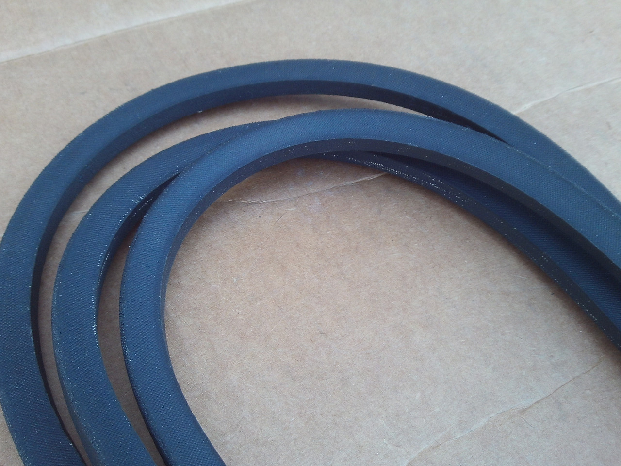 GI GI46 42' John Deere Deck Belt GX20072 Fits John Deere LA100 LA105 La110 1 2 X103