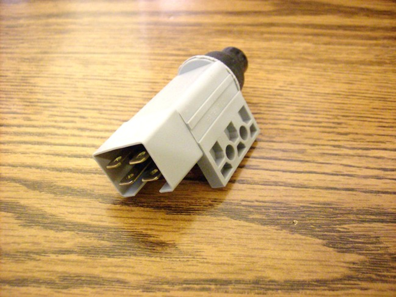 Toro Workman 100 2100 2110 Pedal Switch 997407 1070340 99-7407 107-0340