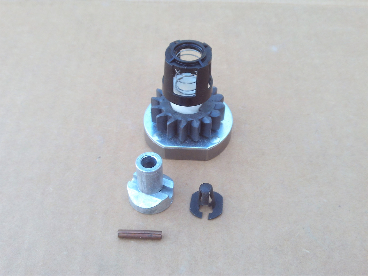 GardenPal Starter Drive Kit 495878 – Ersetzt Briggs & Stratton 495878, 696540, Stens 150-118, Für Rasenmäher & Motoren